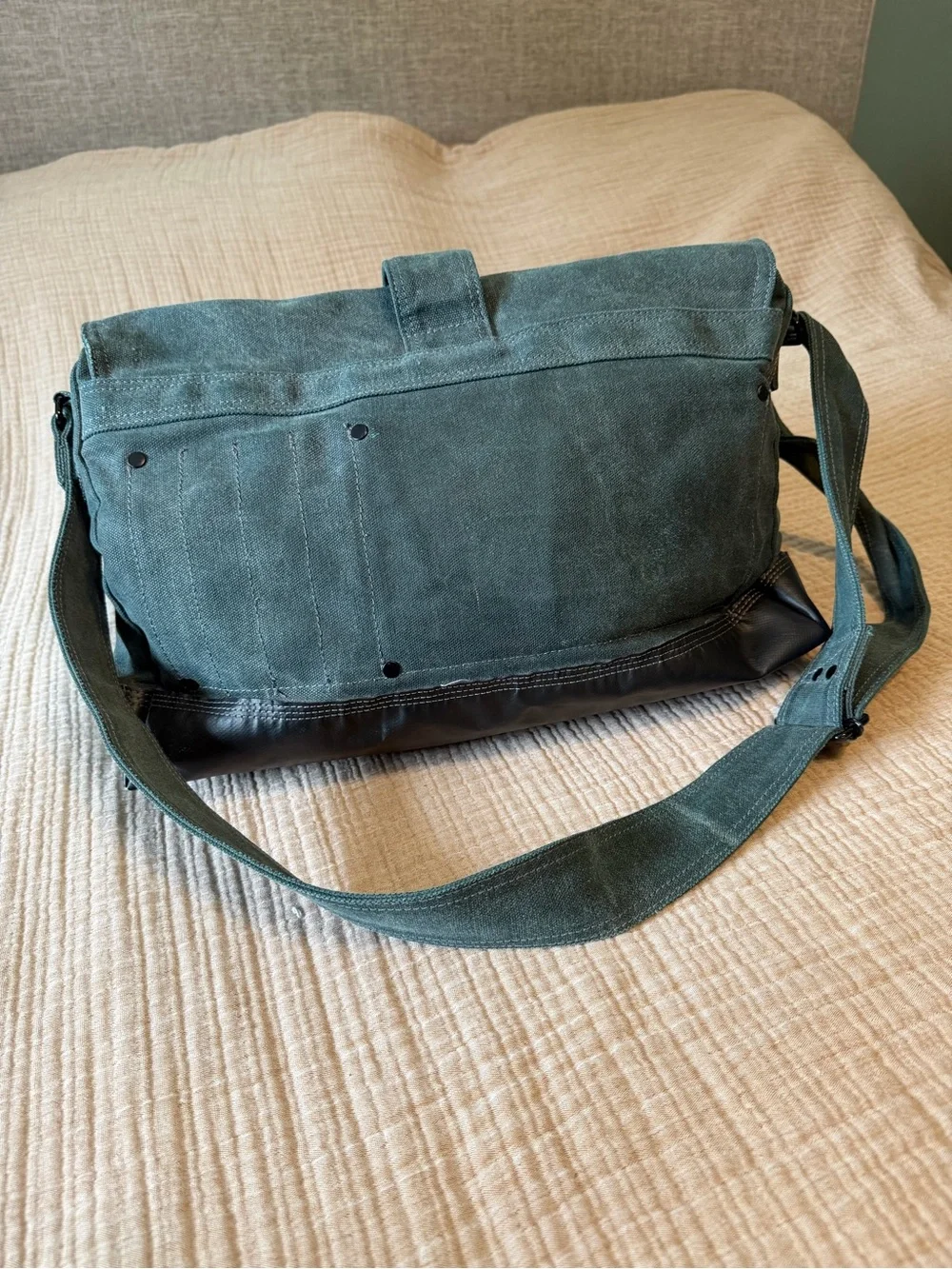 Vintage DIESEL Green Canvas Messenger Bag